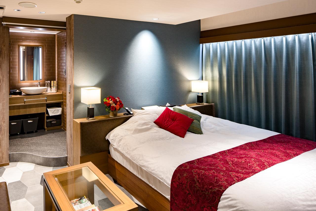 Hotel Venus Neo (Adults Only) Нагоя Екстериор снимка
