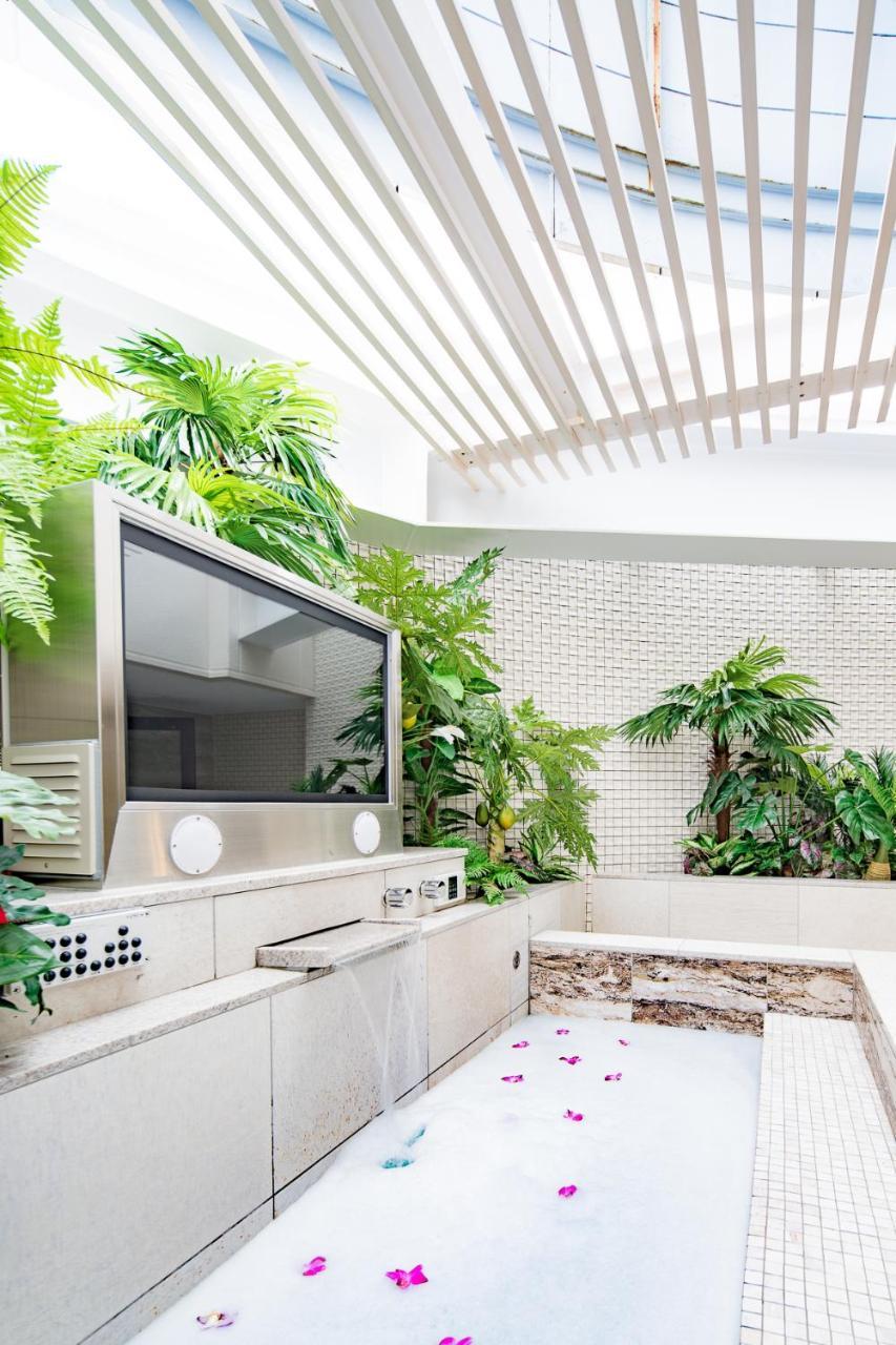 Hotel Venus Neo (Adults Only) Нагоя Екстериор снимка